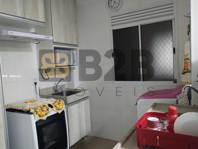 Apartamento à venda com 2 quartos, 46m² - Foto 9