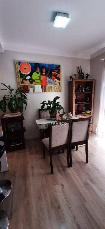 Apartamento à venda com 3 quartos, 70m² - Foto 12