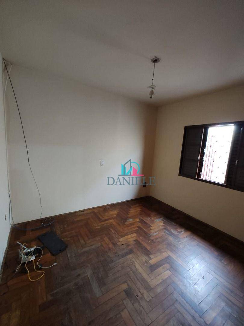 Casa à venda com 3 quartos, 265m² - Foto 20