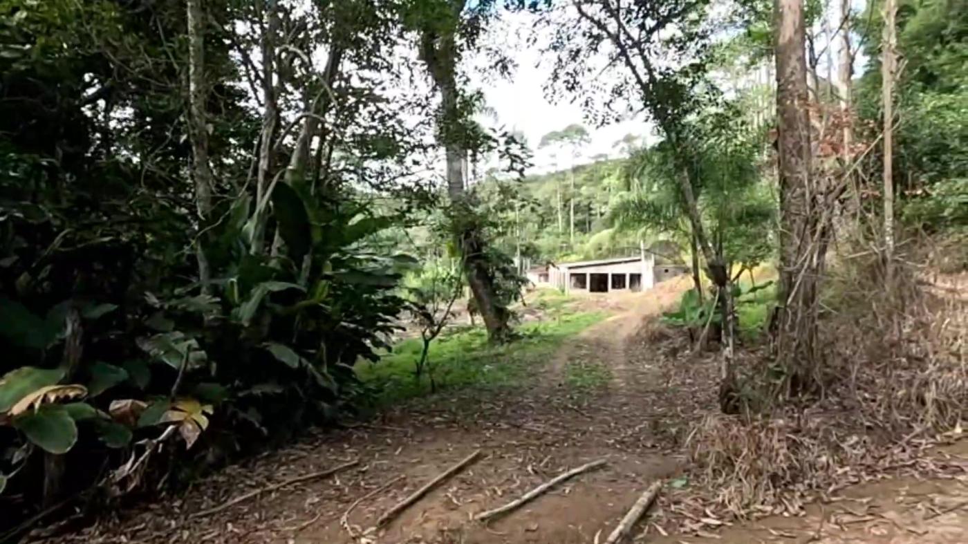 Casa de Condomínio à venda com 3 quartos, 3800m² - Foto 3