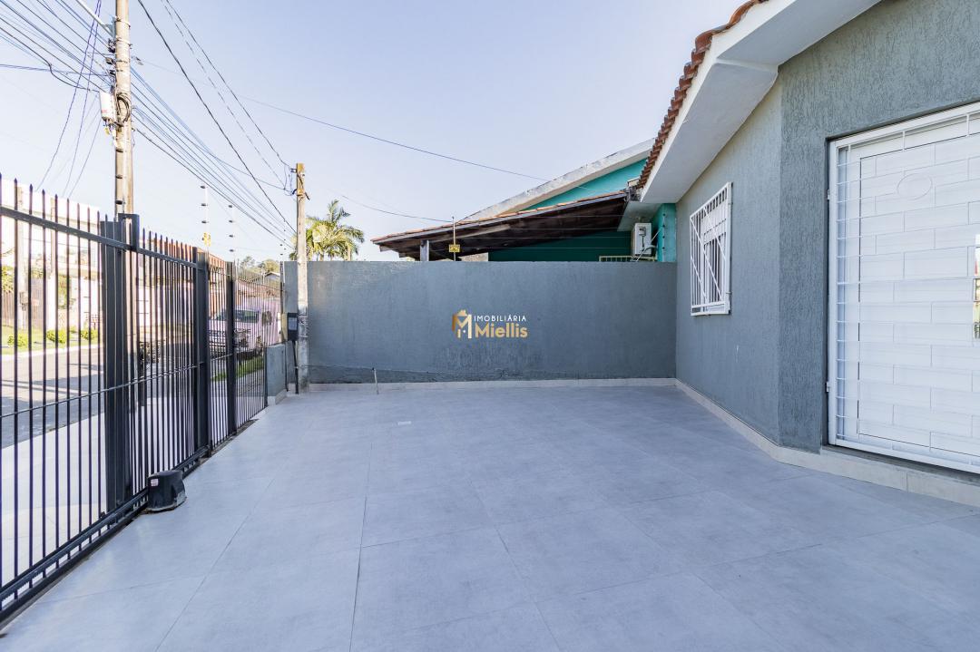 Casa à venda com 2 quartos, 80m² - Foto 3