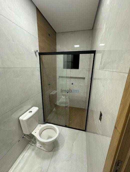 Casa à venda e aluguel com 3 quartos, 75m² - Foto 10