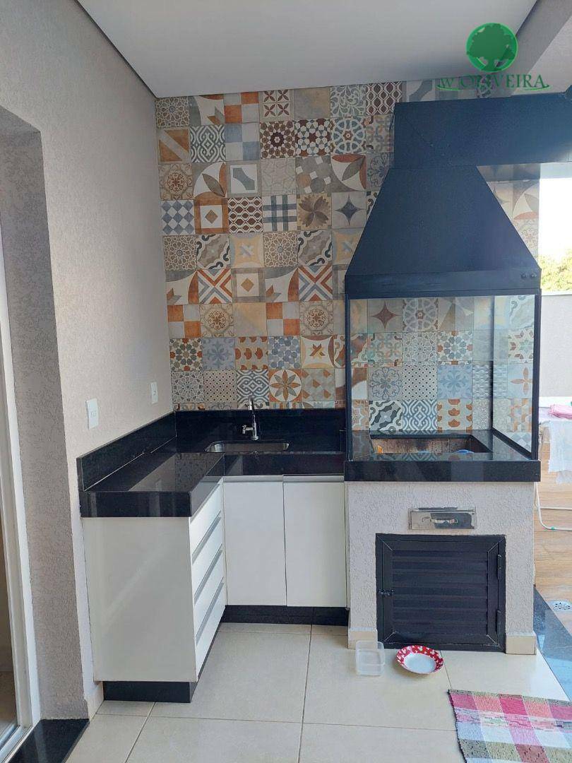 Sobrado à venda com 4 quartos, 272m² - Foto 17