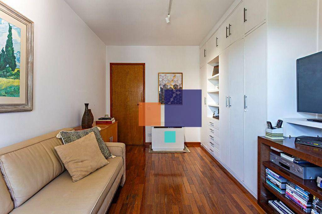 Apartamento à venda com 4 quartos, 195m² - Foto 15