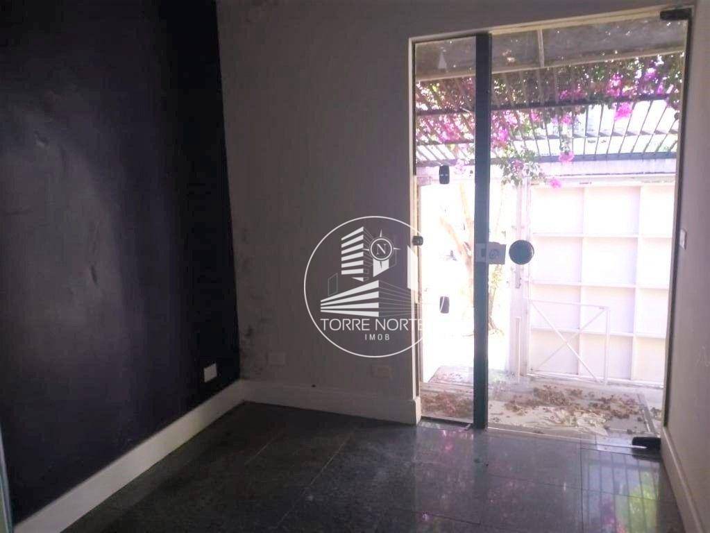 Sobrado à venda com 1 quarto, 139m² - Foto 12