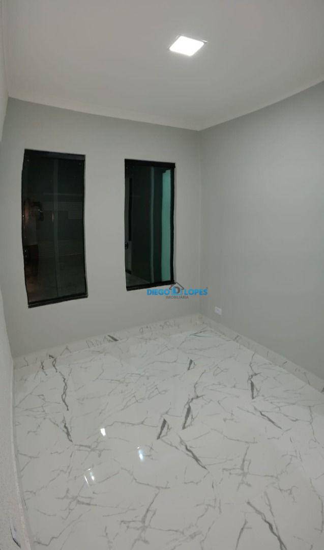 Sobrado à venda com 4 quartos, 153m² - Foto 4