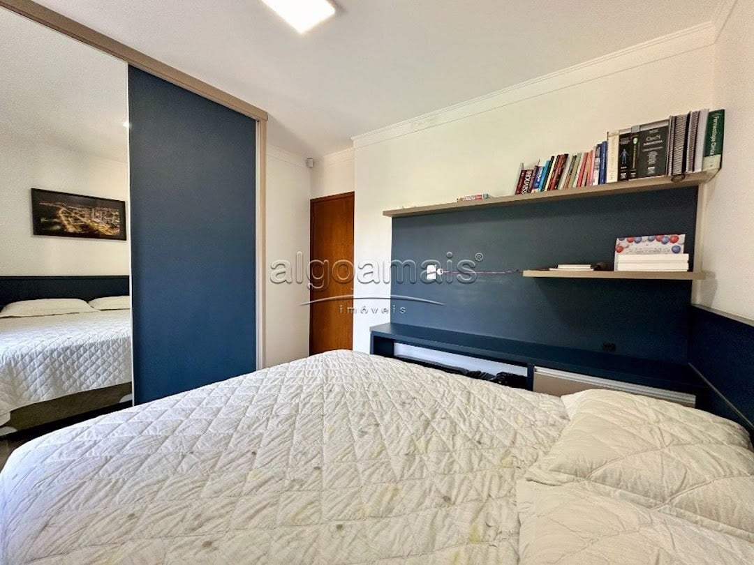 Casa à venda com 4 quartos, 600m² - Foto 25