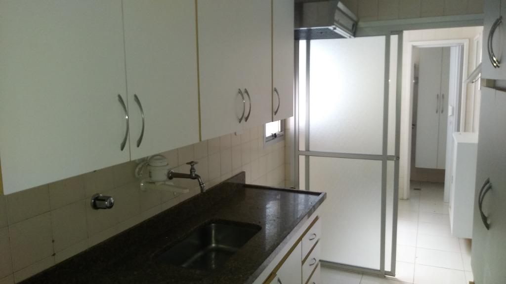 Apartamento à venda com 2 quartos, 85m² - Foto 7