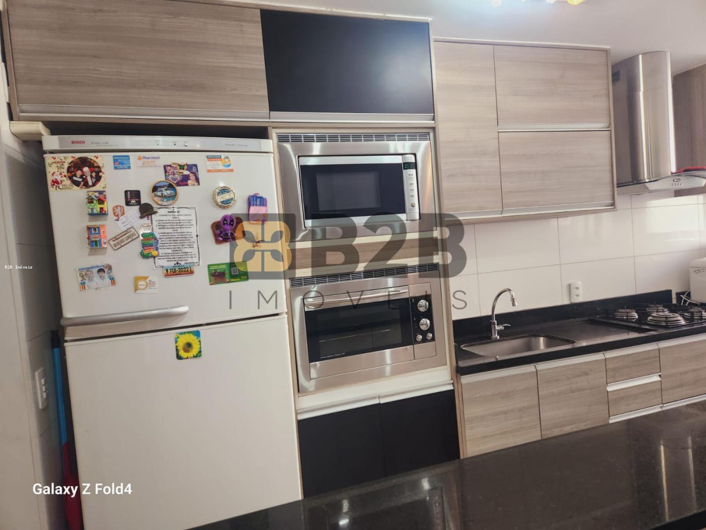 Apartamento à venda com 3 quartos, 140m² - Foto 6