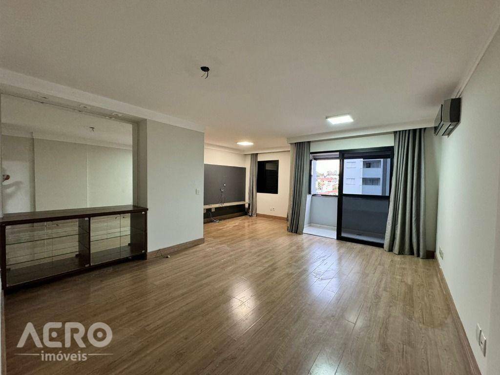 Apartamento à venda e aluguel com 3 quartos, 107m² - Foto 1