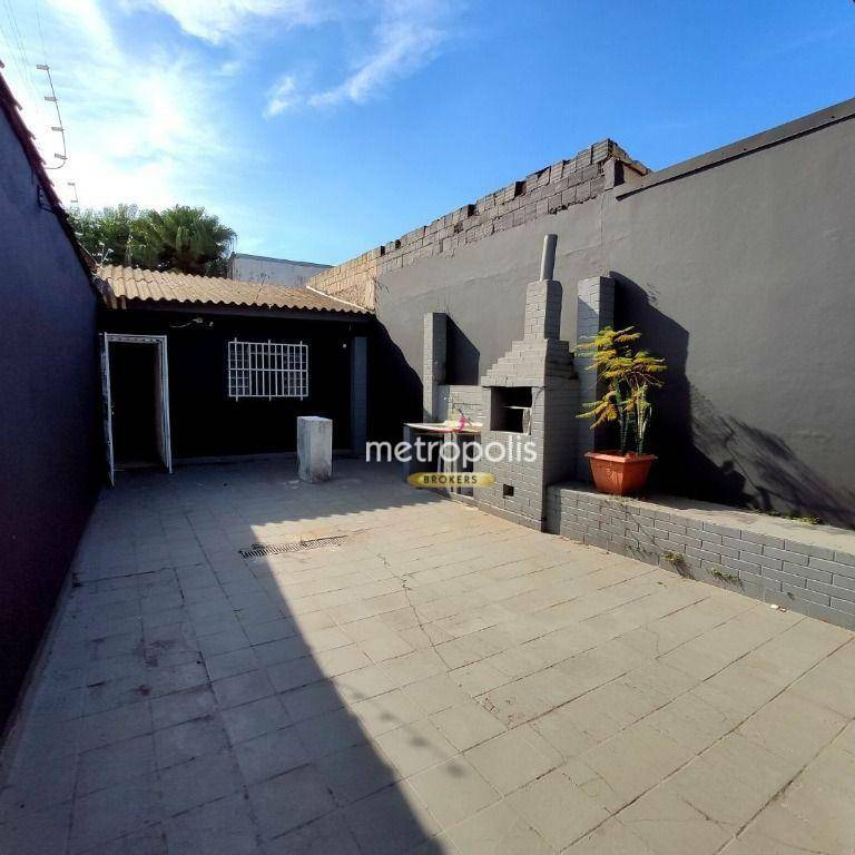 Casa à venda com 5 quartos, 300m² - Foto 31