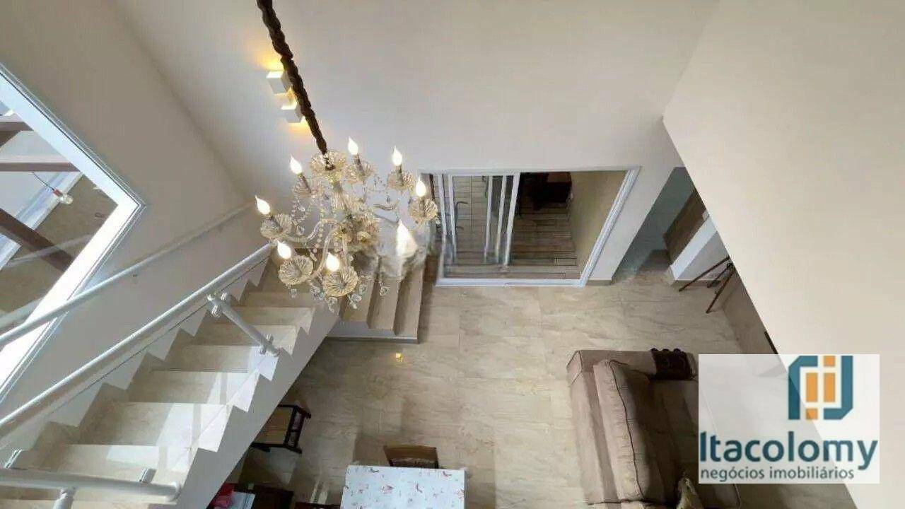 Casa de Condomínio à venda com 3 quartos, 224m² - Foto 11