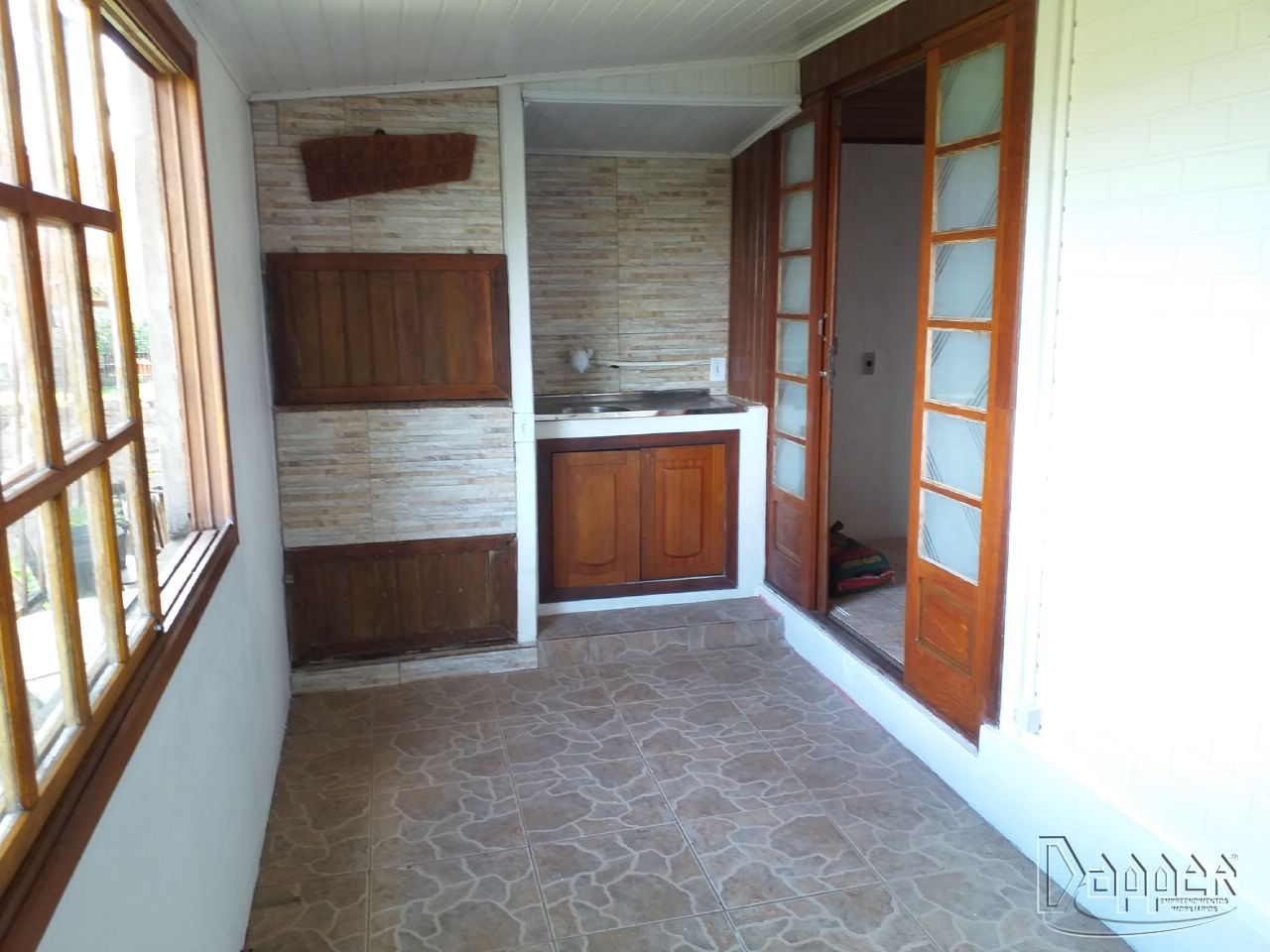 Casa à venda com 3 quartos, 80m² - Foto 5