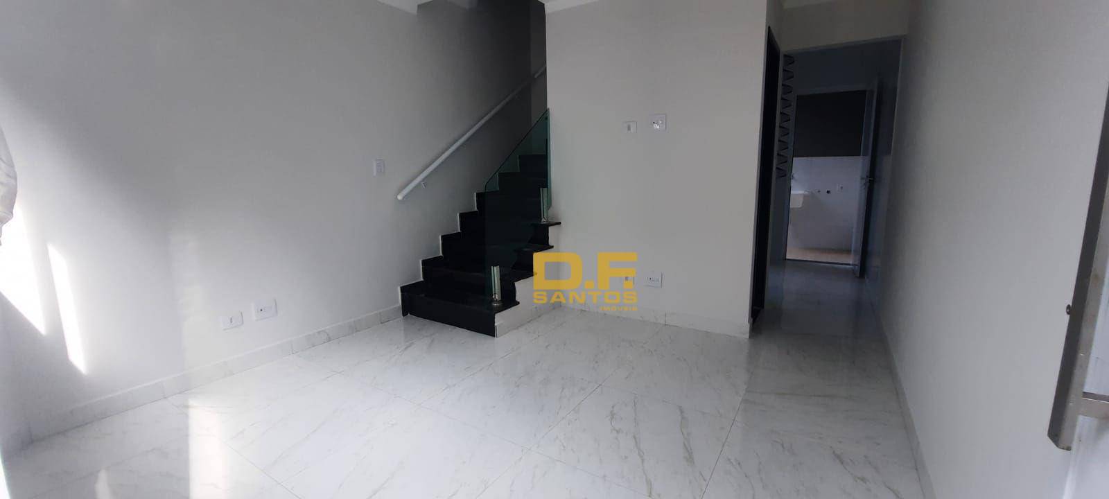 Sobrado à venda com 2 quartos, 57m² - Foto 1