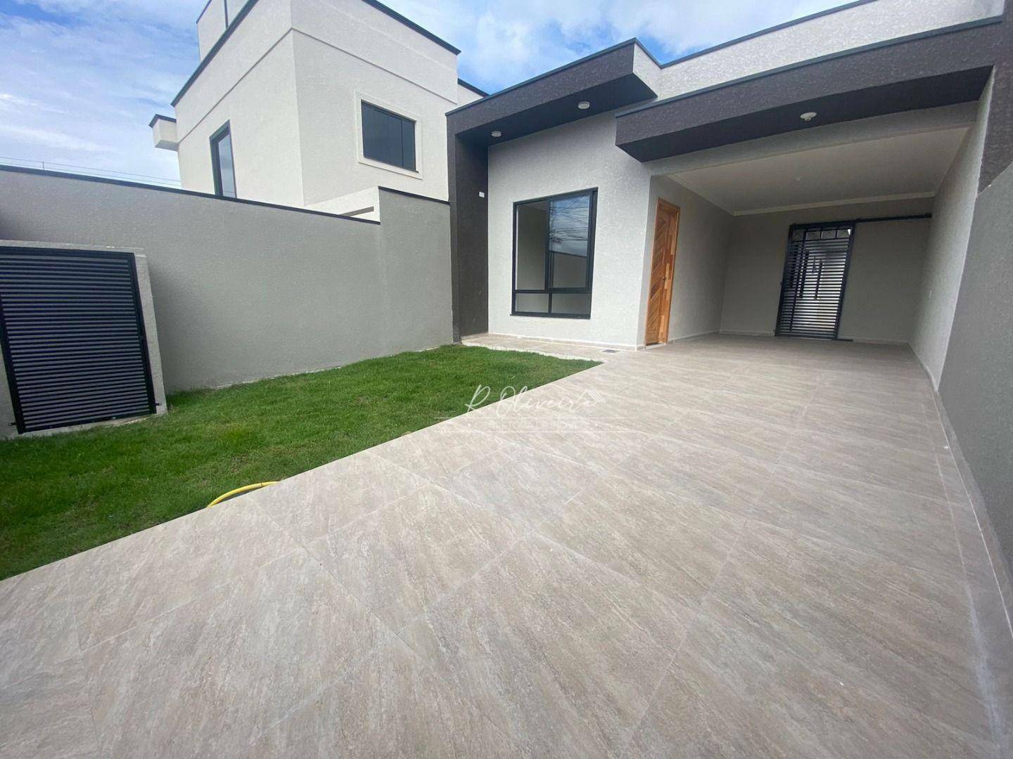 Casa à venda com 3 quartos, 102m² - Foto 2