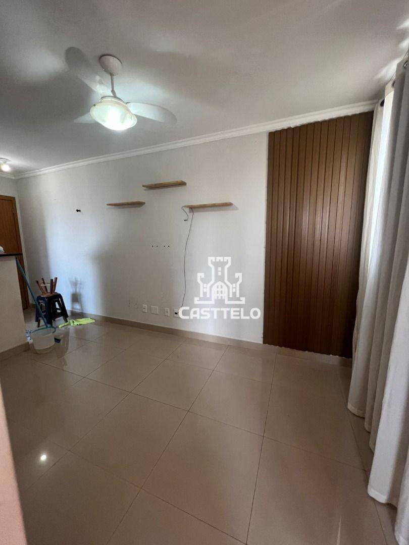 Apartamento à venda com 2 quartos, 43m² - Foto 1