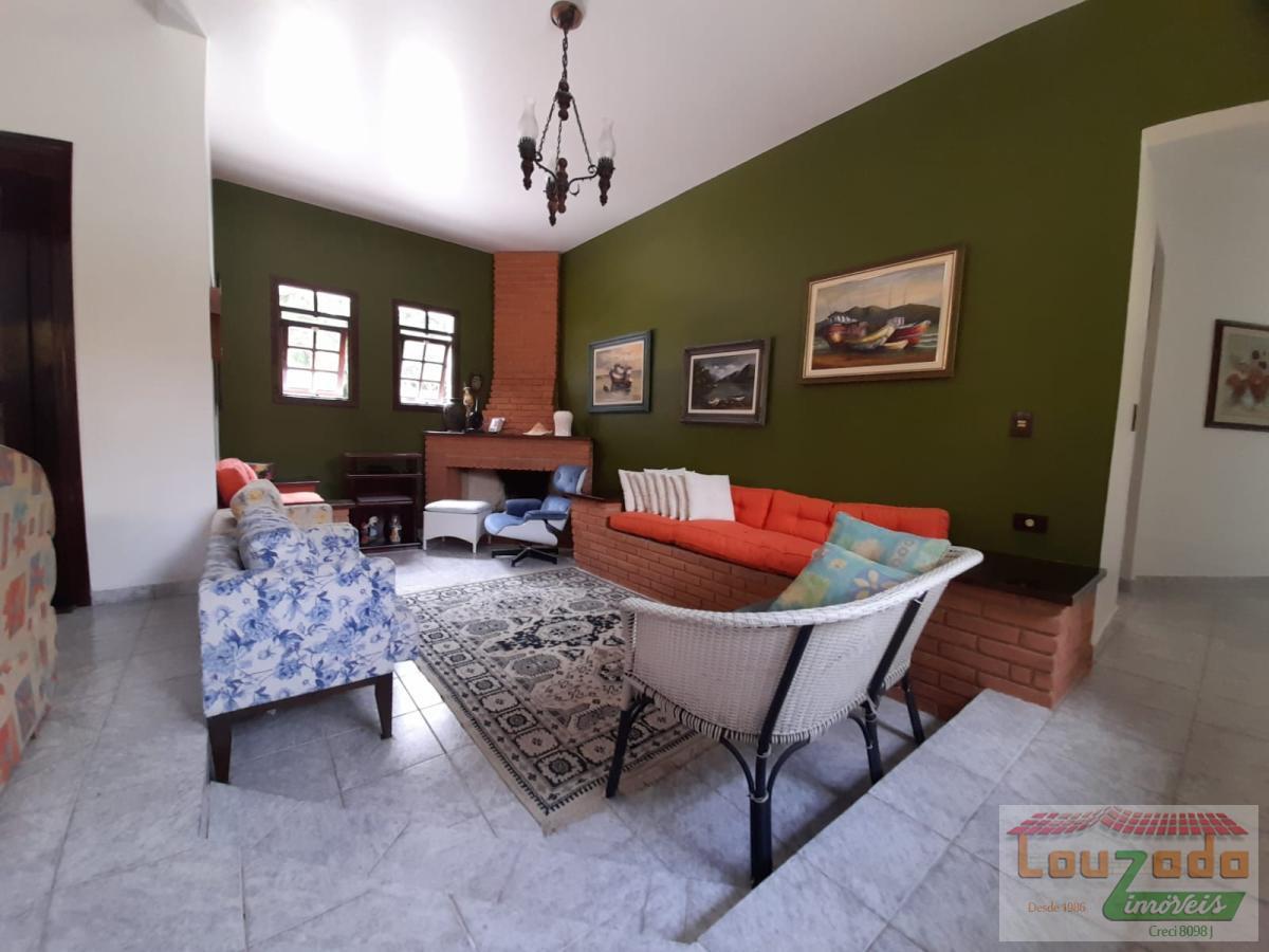 Casa à venda com 3 quartos, 2333m² - Foto 4