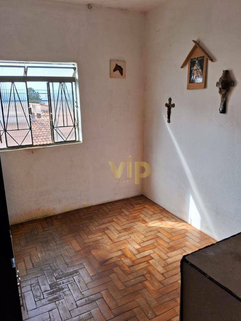 Casa à venda com 2 quartos, 110m² - Foto 3