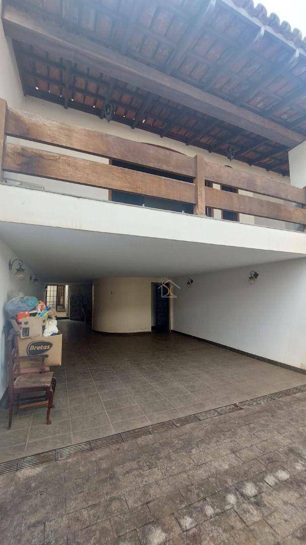 Casa à venda com 4 quartos, 416m² - Foto 4