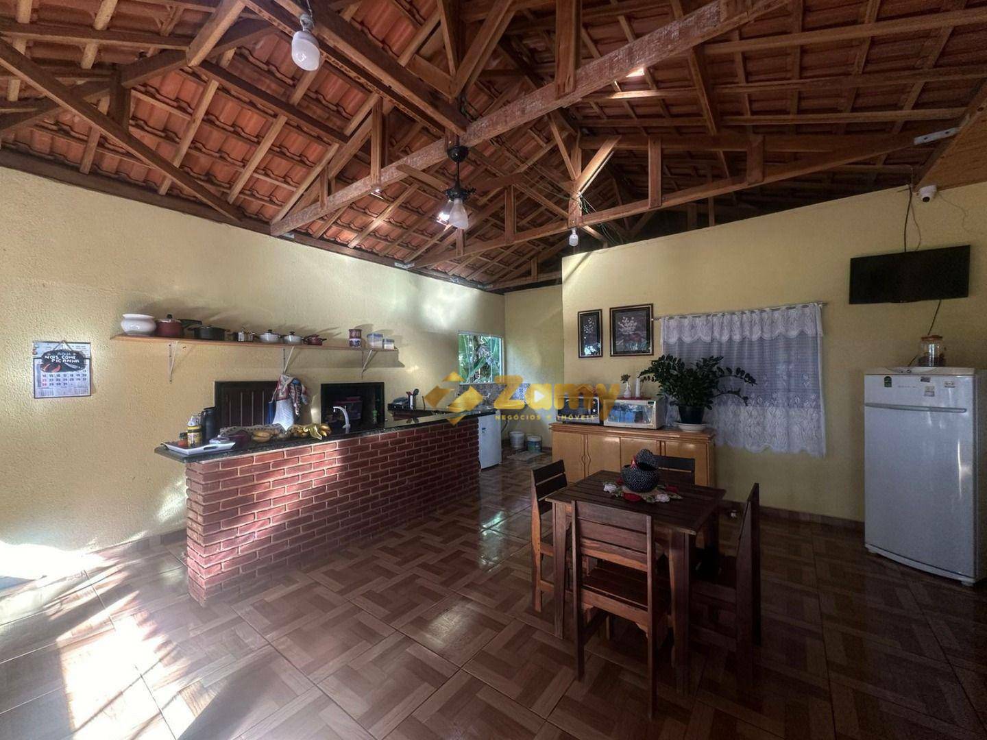 Chácara à venda com 3 quartos, 220m² - Foto 22