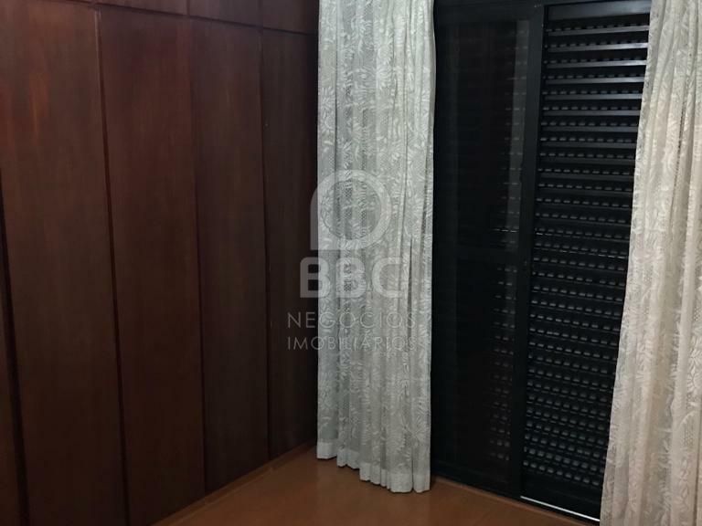 Apartamento à venda com 3 quartos, 120m² - Foto 17