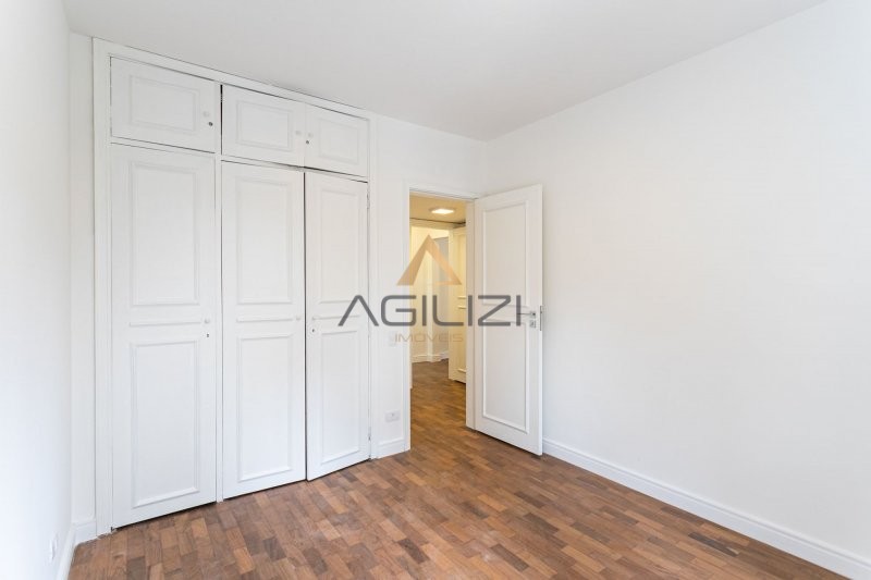 Apartamento à venda com 3 quartos, 128m² - Foto 34