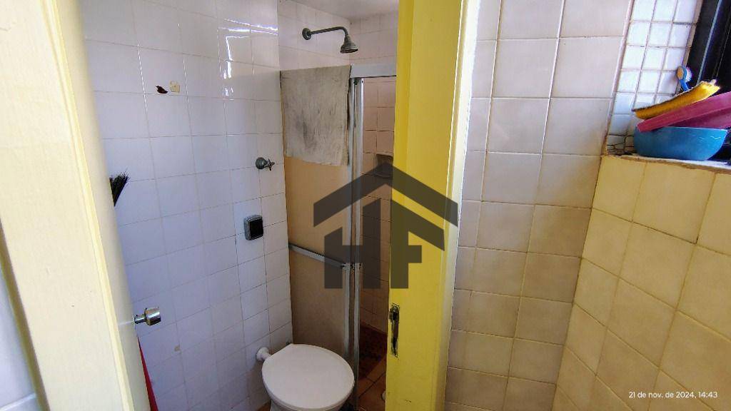 Apartamento à venda com 4 quartos, 160m² - Foto 18