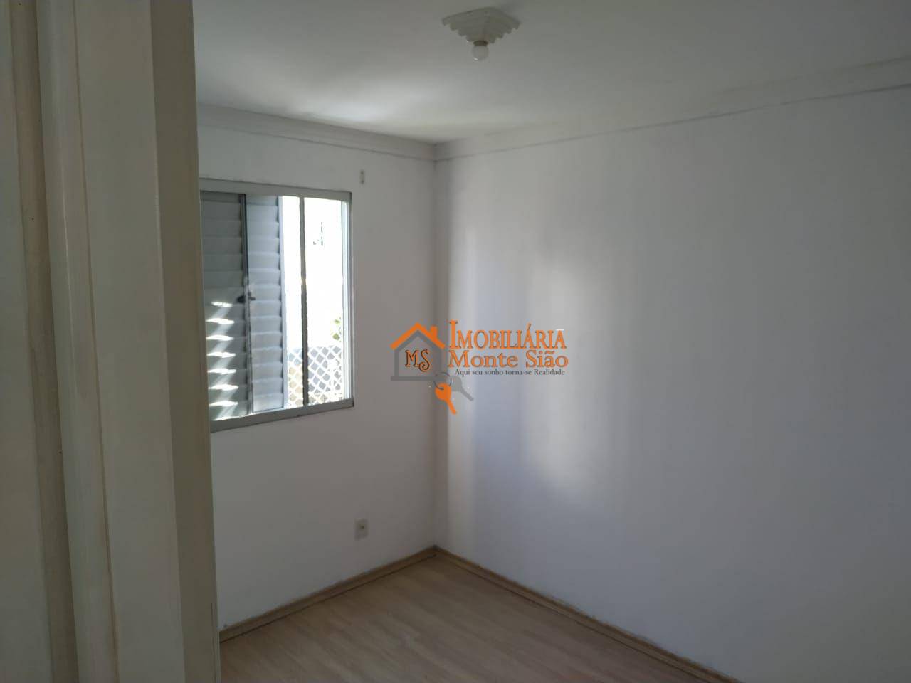 Apartamento à venda com 2 quartos, 45m² - Foto 10