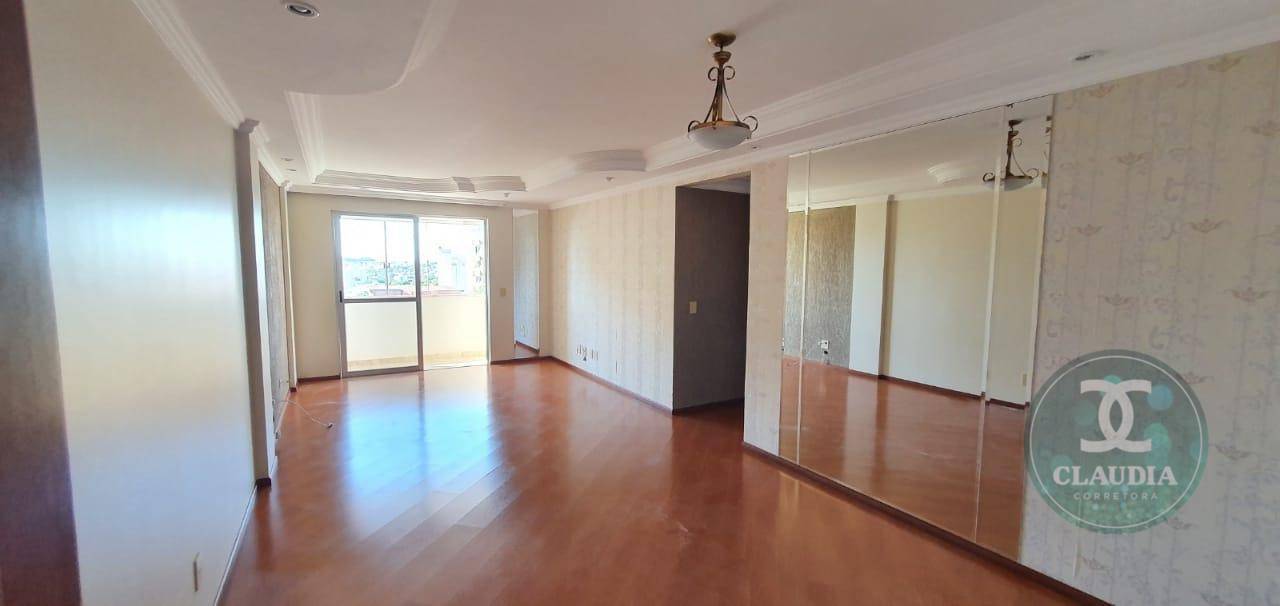 Apartamento à venda com 3 quartos, 141m² - Foto 9