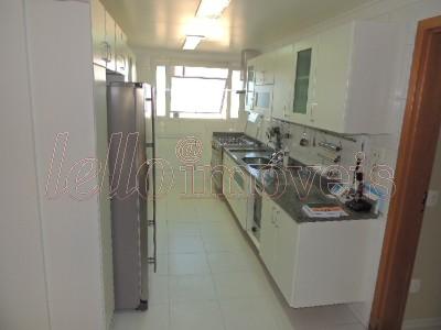 Apartamento à venda com 3 quartos, 180m² - Foto 24