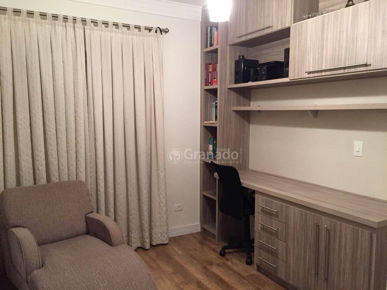 Apartamento à venda com 3 quartos, 130m² - Foto 10