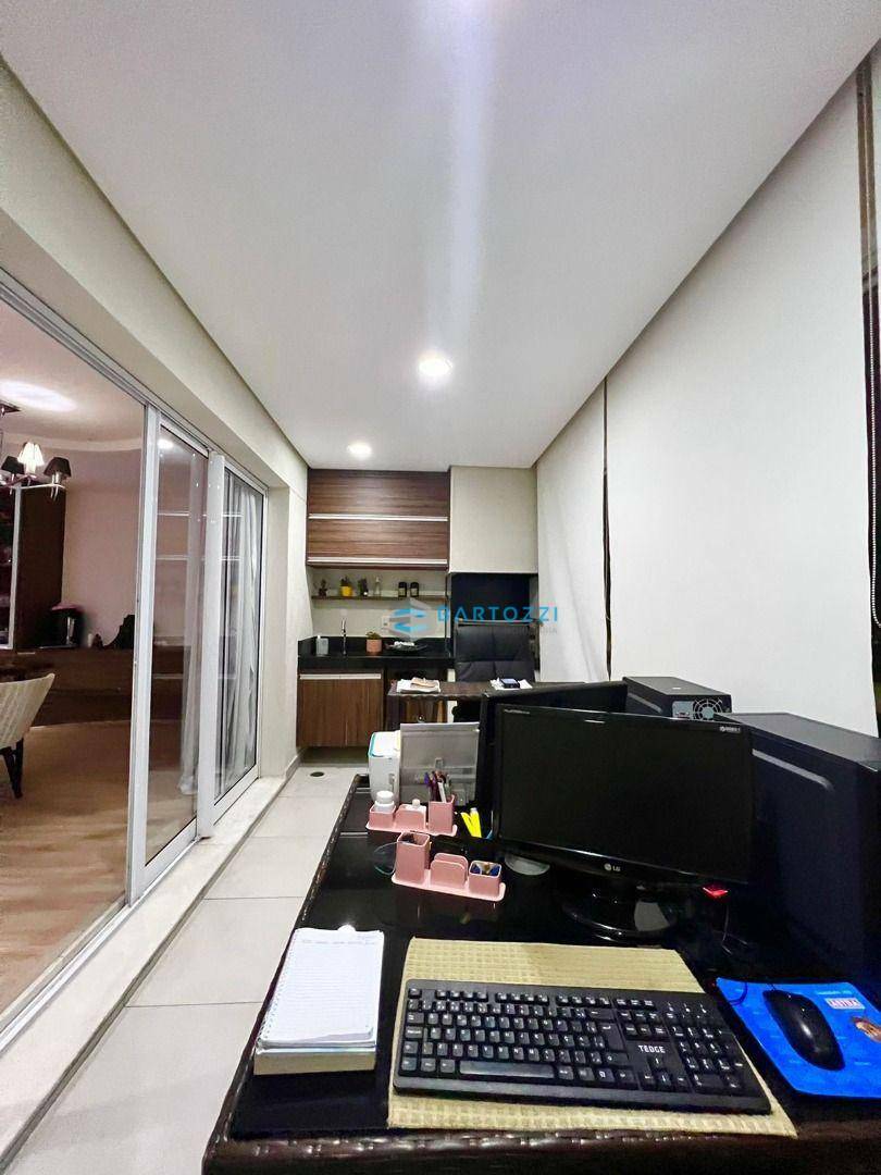 Apartamento à venda com 3 quartos, 128m² - Foto 7