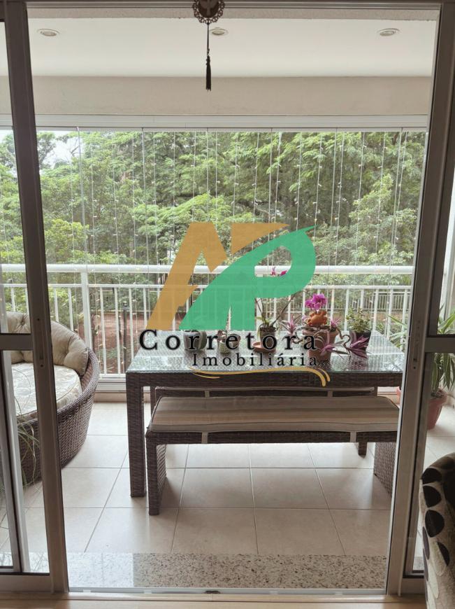 Apartamento à venda com 3 quartos, 126m² - Foto 11
