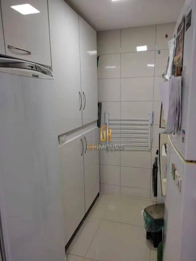 Apartamento à venda com 3 quartos, 104m² - Foto 6