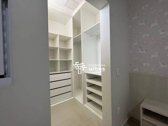 Casa à venda com 4 quartos, 301m² - Foto 31