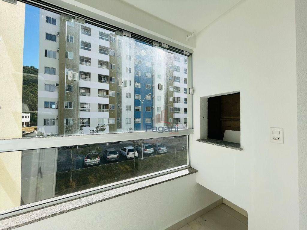 Apartamento para alugar com 2 quartos, 51m² - Foto 4