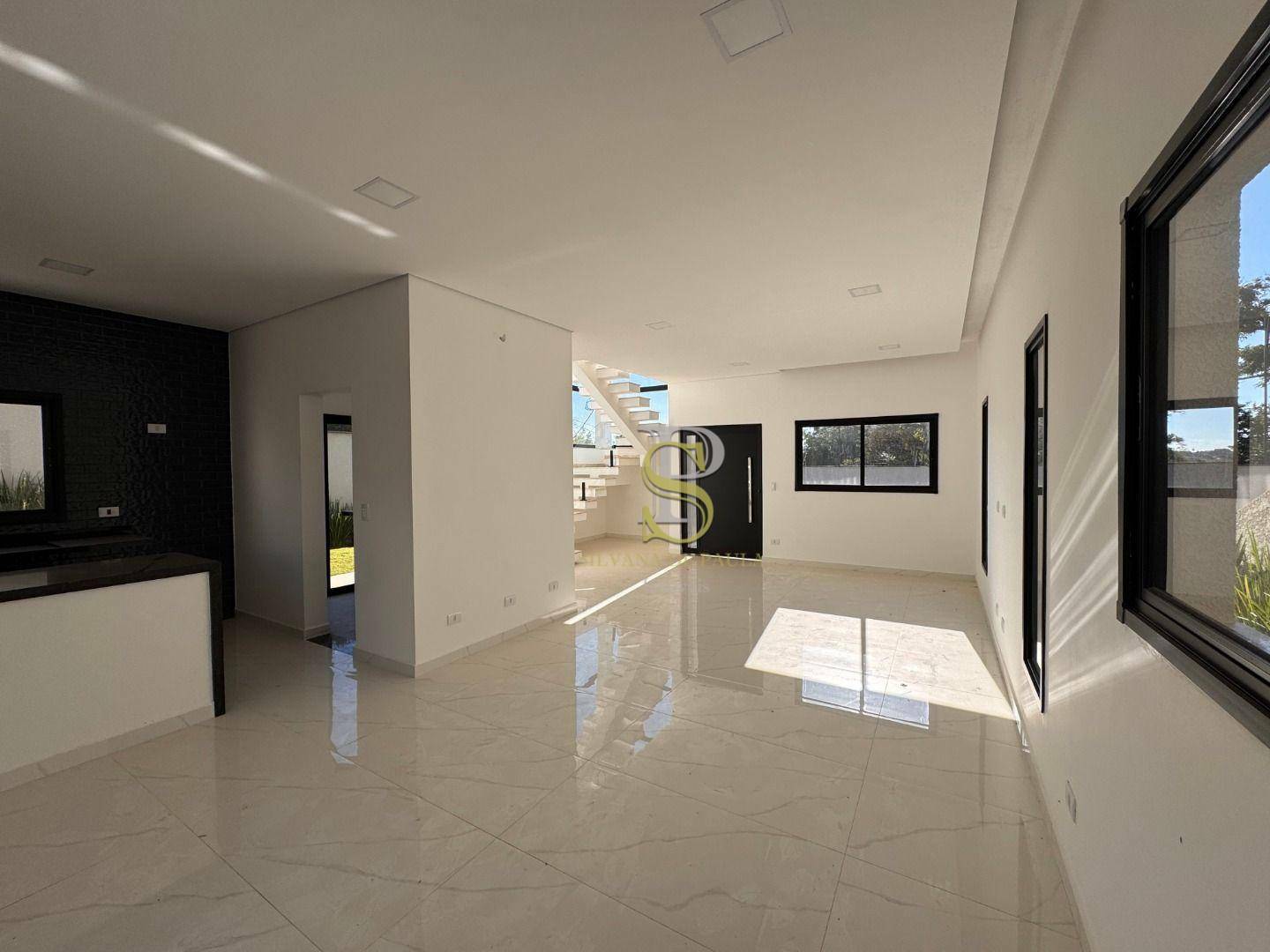 Casa à venda com 3 quartos, 174m² - Foto 8