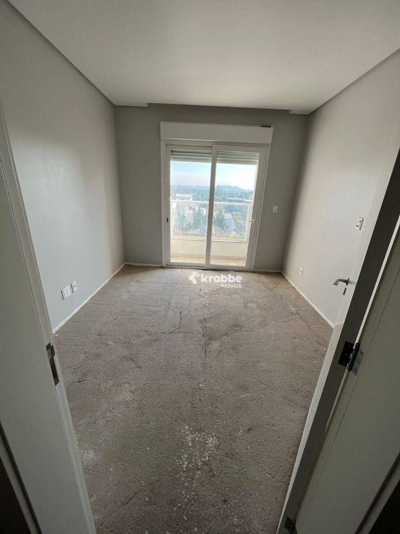 Apartamento à venda com 3 quartos, 235m² - Foto 5