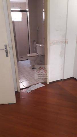 Apartamento à venda com 2 quartos, 60m² - Foto 5