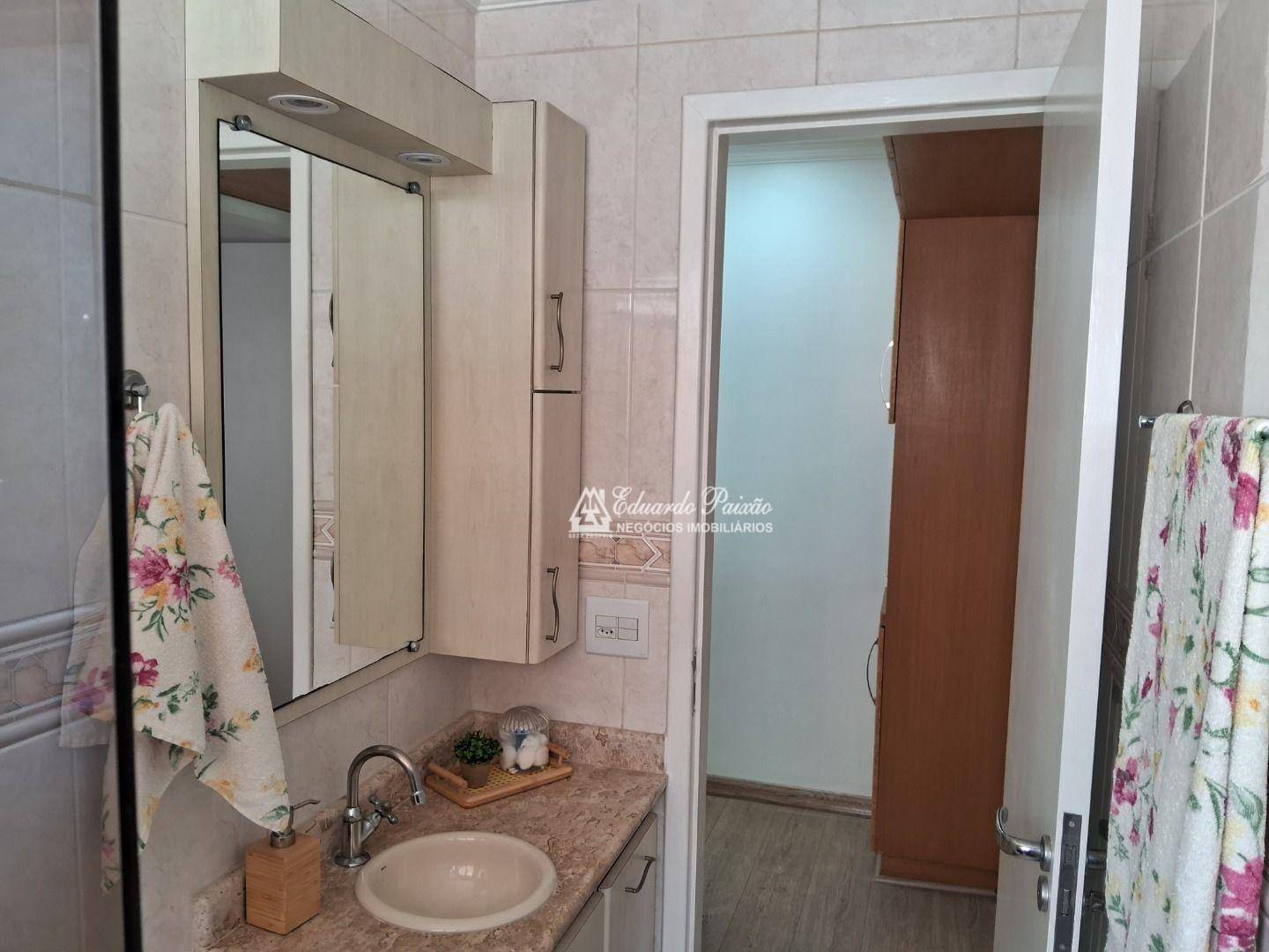 Apartamento à venda com 2 quartos, 65m² - Foto 5