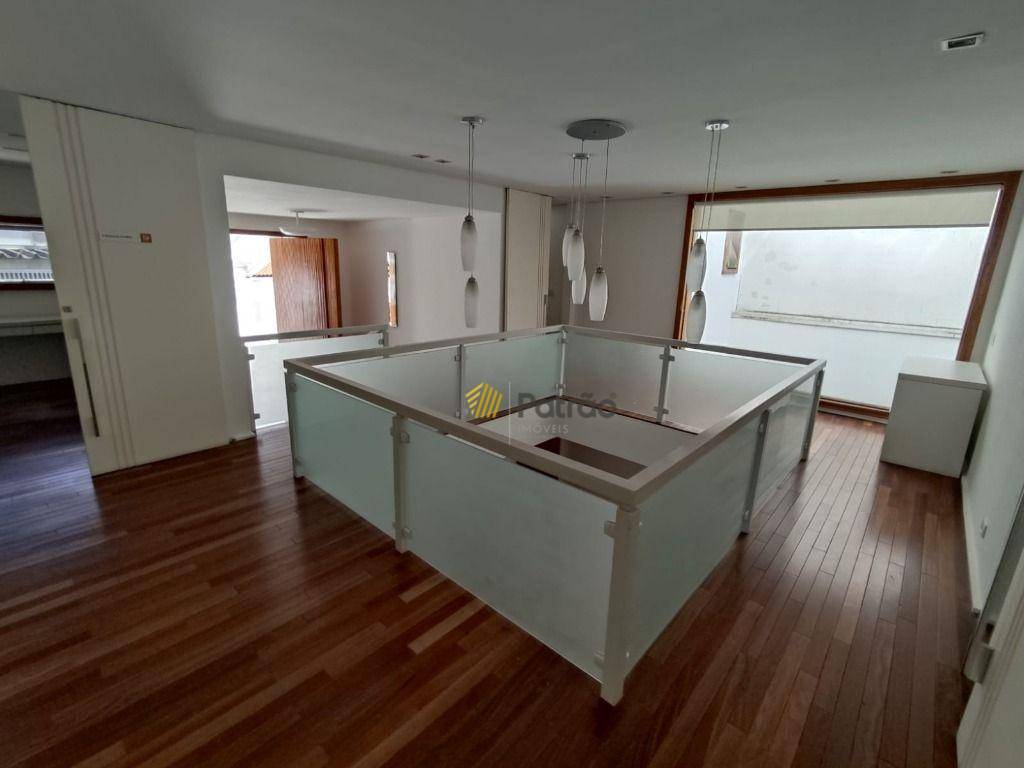 Sobrado à venda com 3 quartos, 500m² - Foto 31