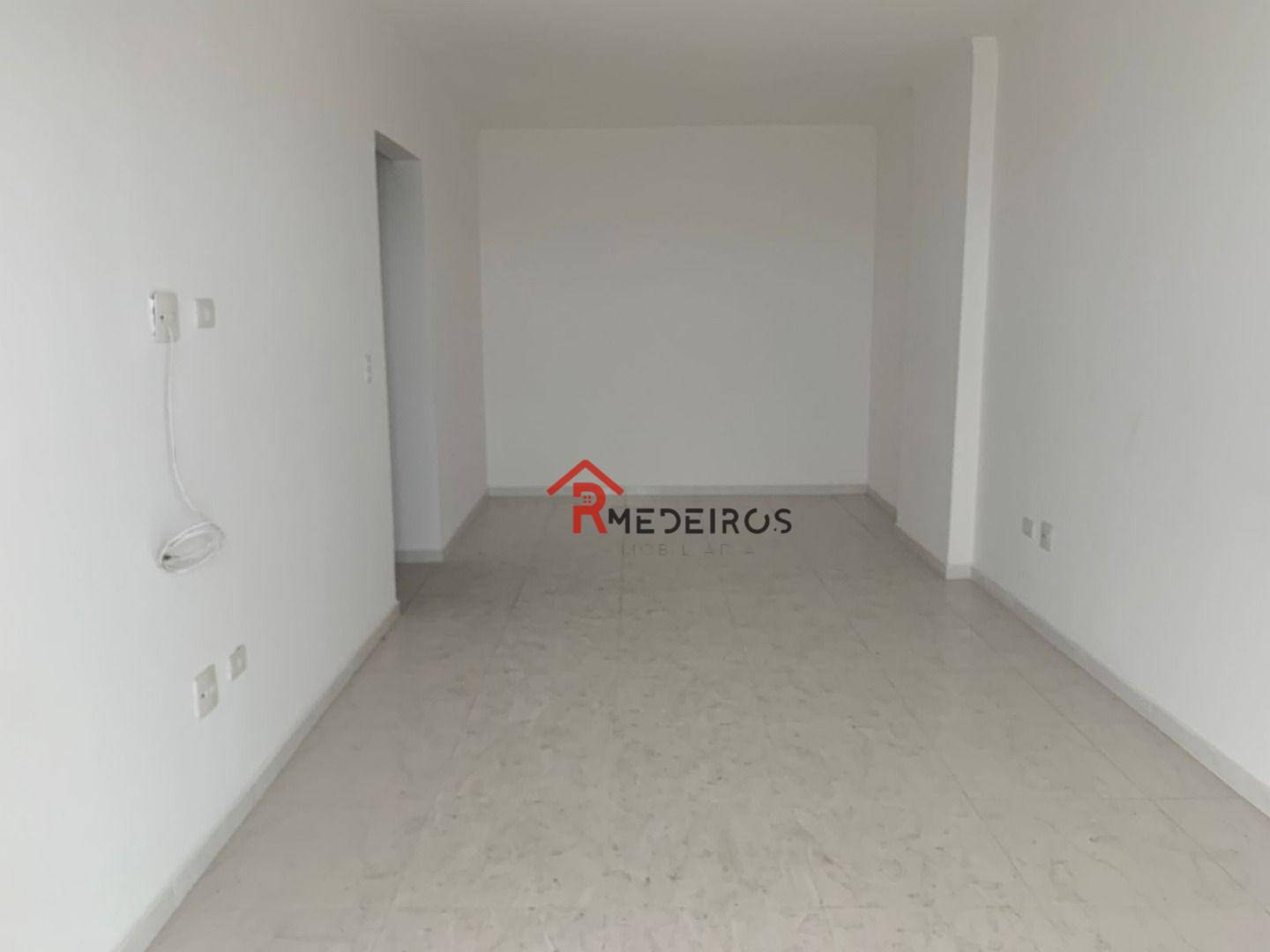 Apartamento à venda com 3 quartos, 206m² - Foto 13