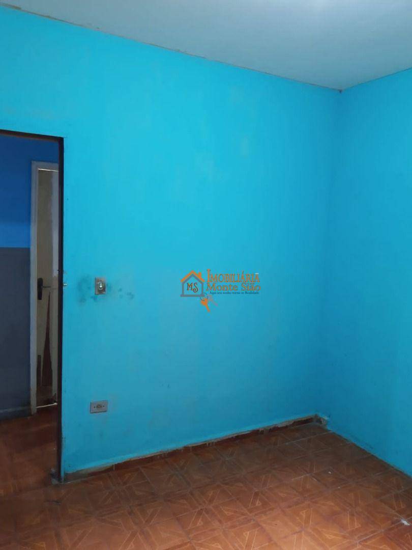 Sobrado à venda com 8 quartos, 250m² - Foto 11