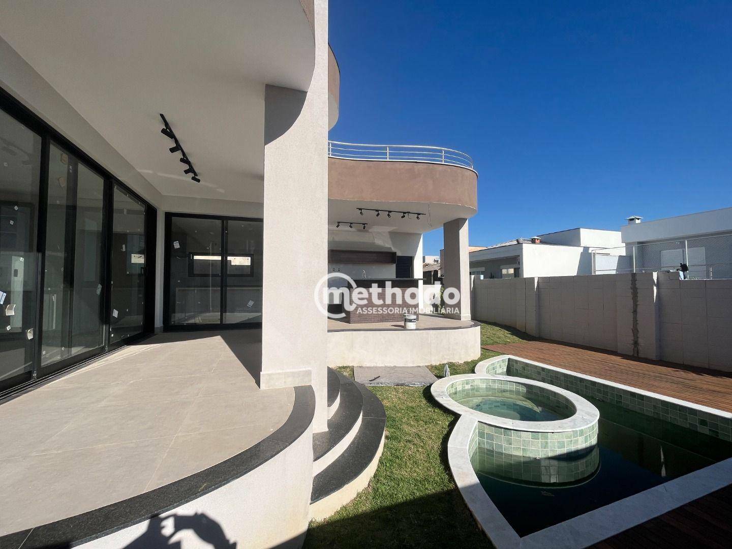 Casa de Condomínio à venda com 4 quartos, 302m² - Foto 13