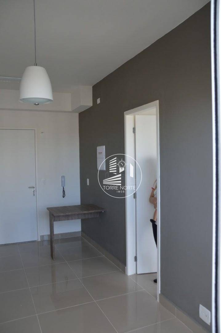 Apartamento à venda com 1 quarto, 32m² - Foto 3