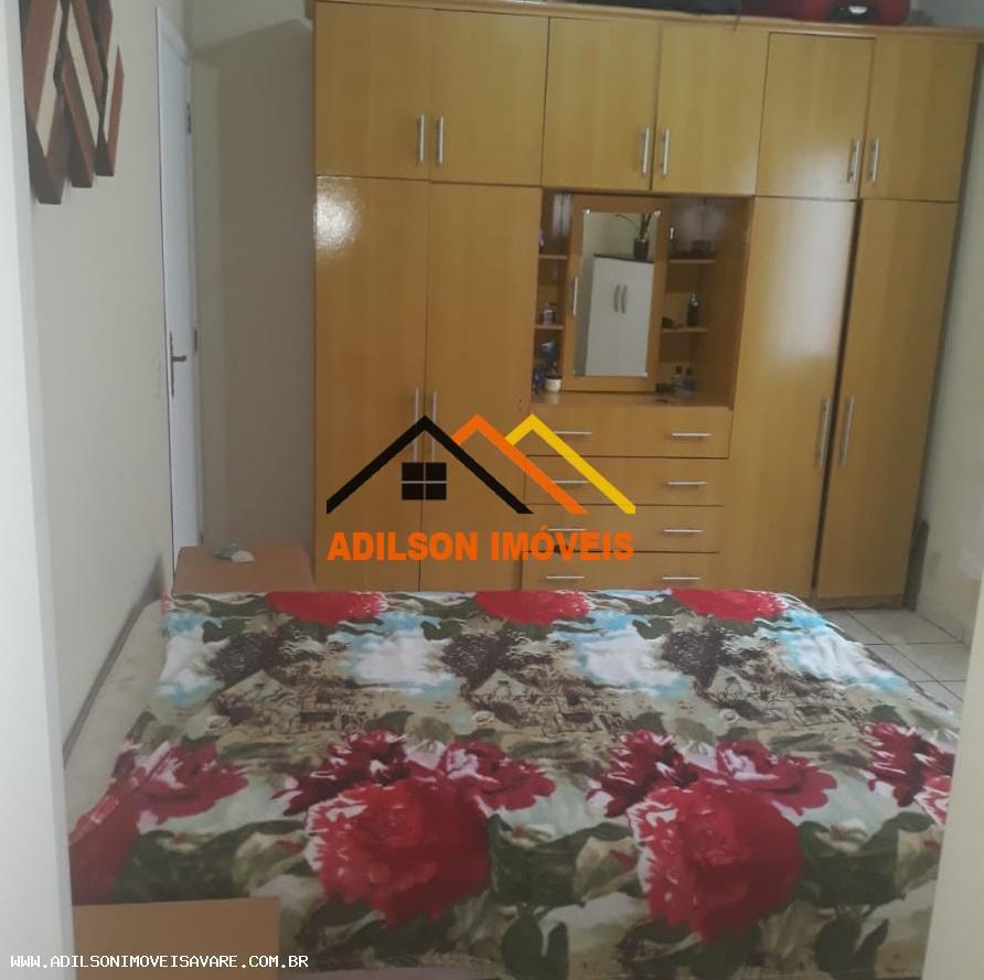 Casa à venda com 3 quartos, 250m² - Foto 11