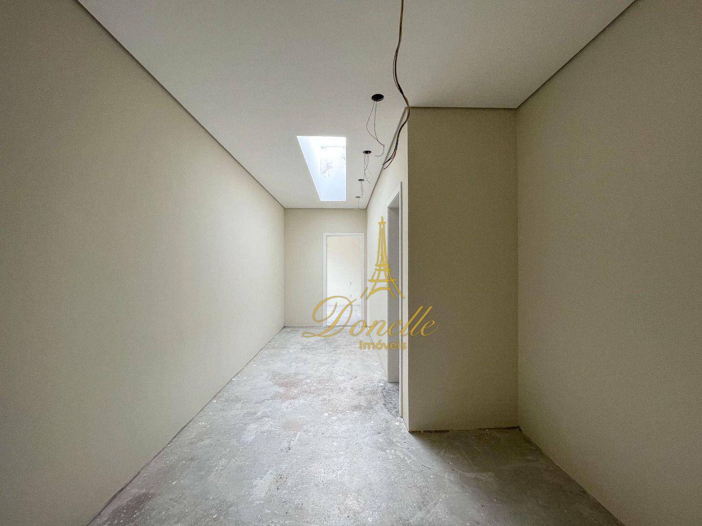 Sobrado à venda com 5 quartos, 292m² - Foto 43