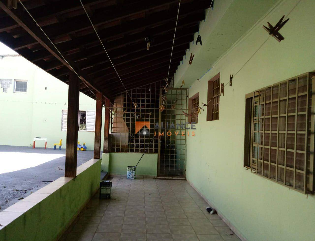 Chácara à venda com 3 quartos, 840M2 - Foto 33