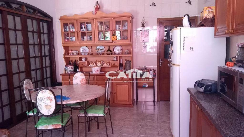 Sobrado à venda com 4 quartos, 300m² - Foto 22