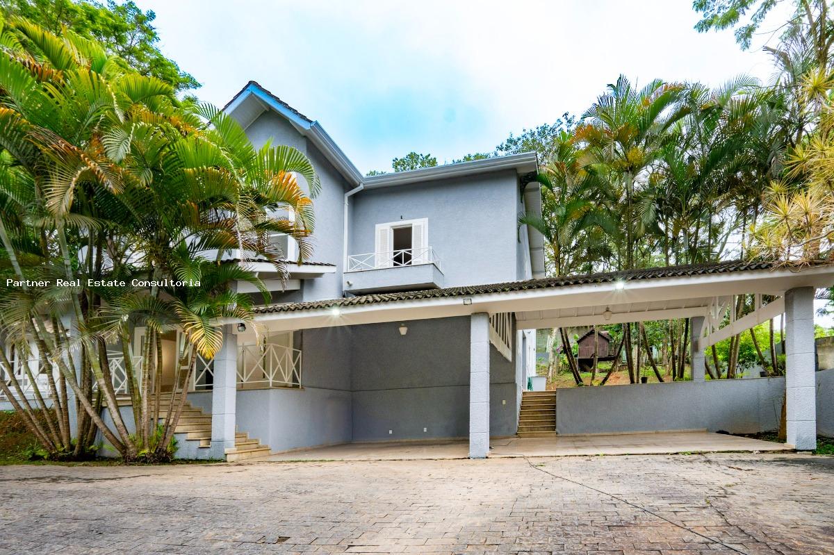 Casa à venda com 6 quartos, 1918m² - Foto 4